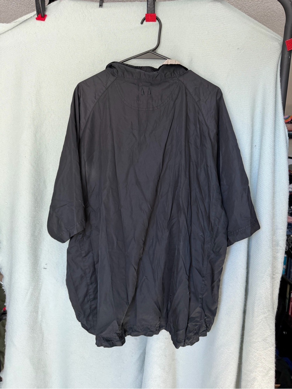 Men's Jacket Subcategory Classification - Picture 2 of 3